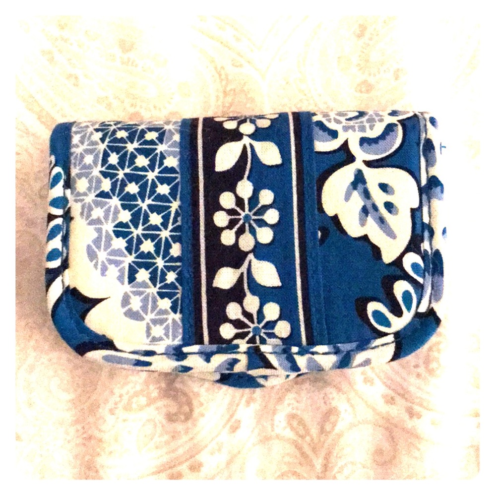 Vera Bradley card holder case Blue Lagoon